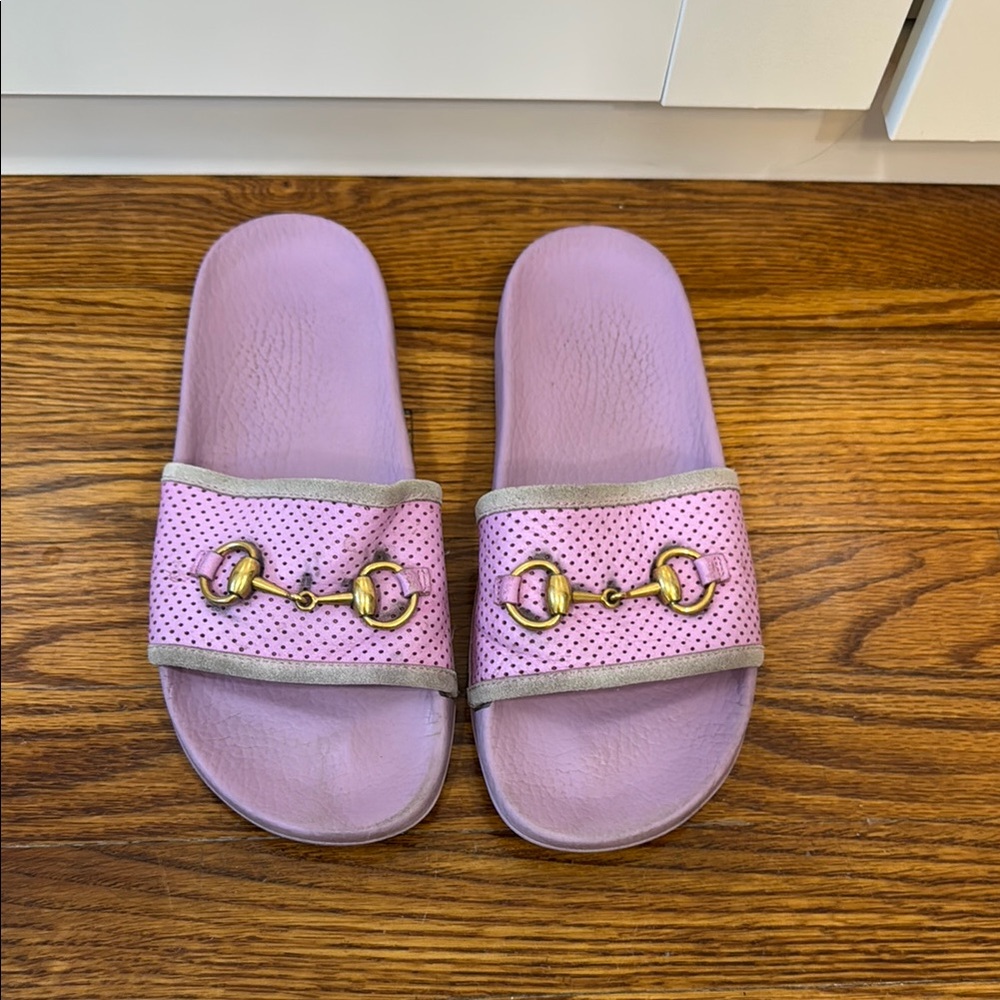 Womens authentic Gucci pool slides Purple Sandals with Gold Accents 37